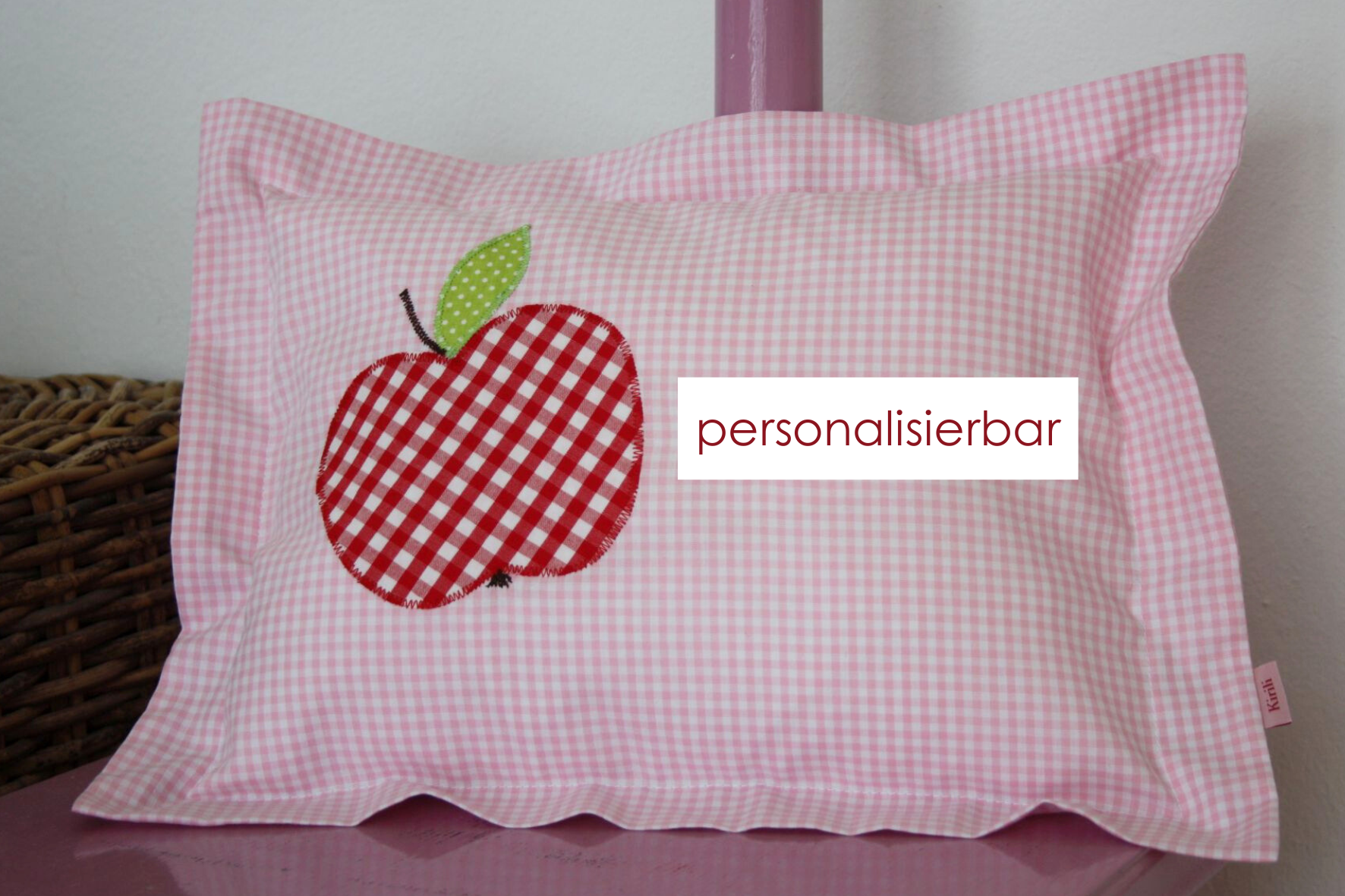 Kinderkissen mit Namen bestickt / Babykissen personalisiert